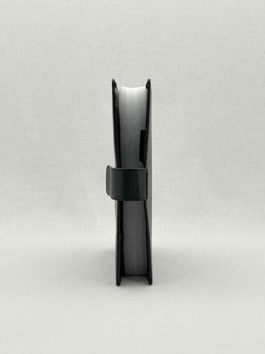 Pre - loved LOUIS VUITTON Black Agenda Cover at Reems Closet