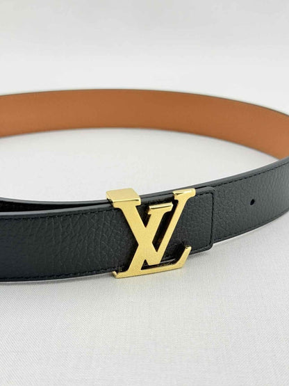 Pre - loved LOUIS VUITTON Black Belt at Reems Closet