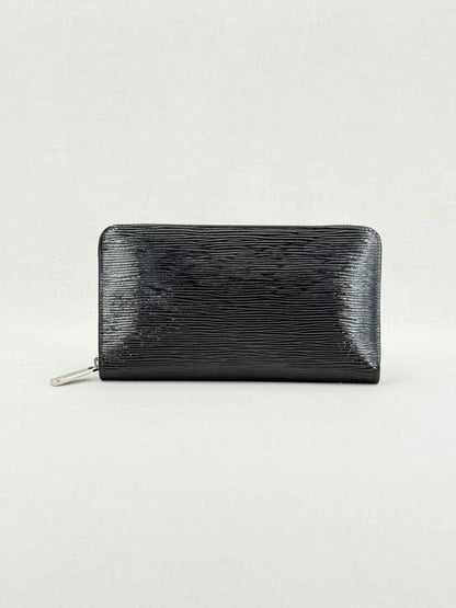 Pre - loved LOUIS VUITTON Black Continental Wallet at Reems Closet