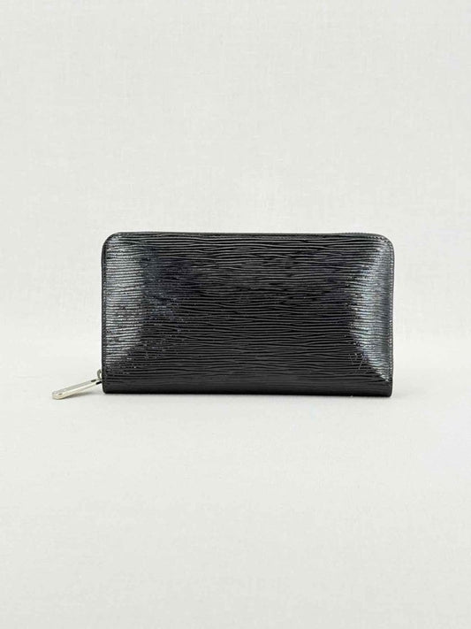 Pre - loved LOUIS VUITTON Black Continental Wallet at Reems Closet