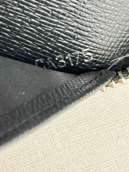 Pre - loved LOUIS VUITTON Black Continental Wallet at Reems Closet
