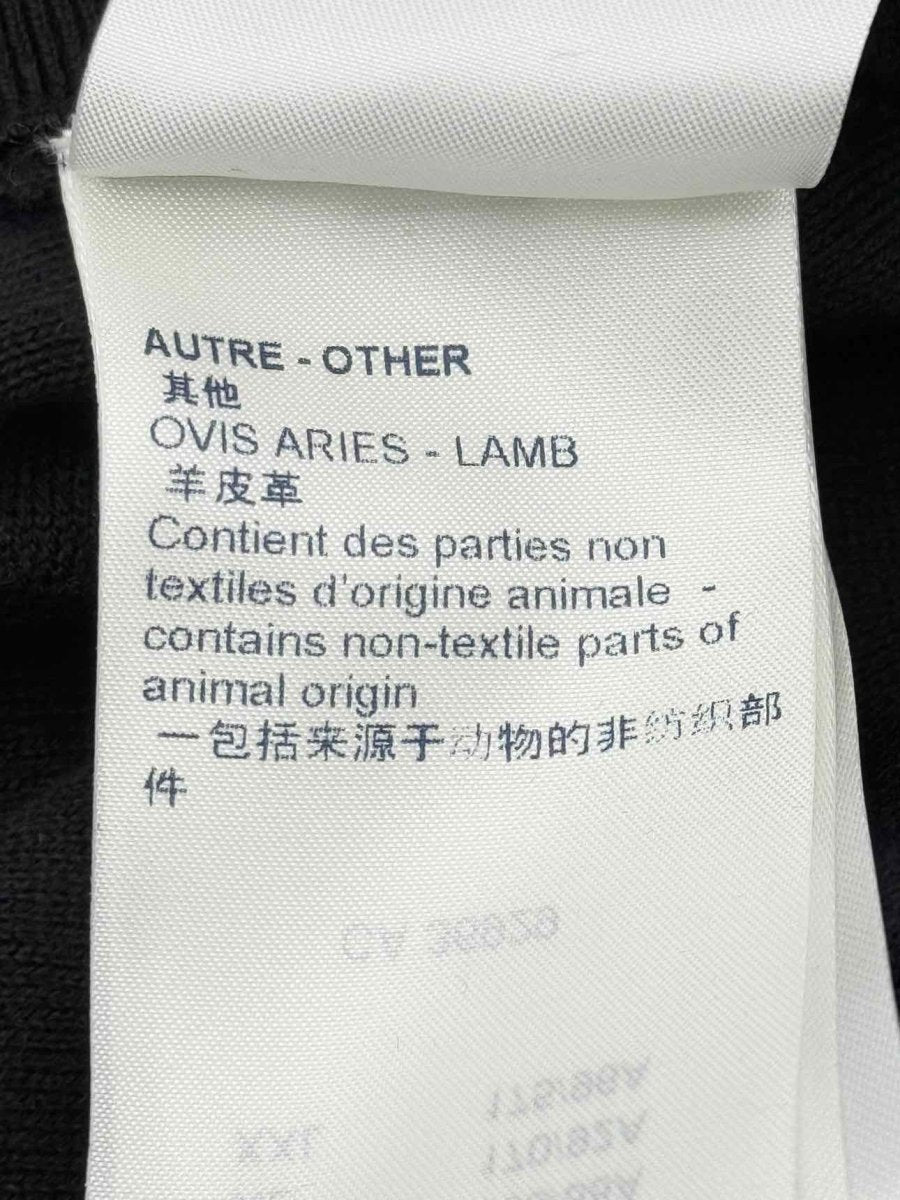 Pre - loved LOUIS VUITTON Black Logo Patch Size US 2 Cardigan at Reems Closet