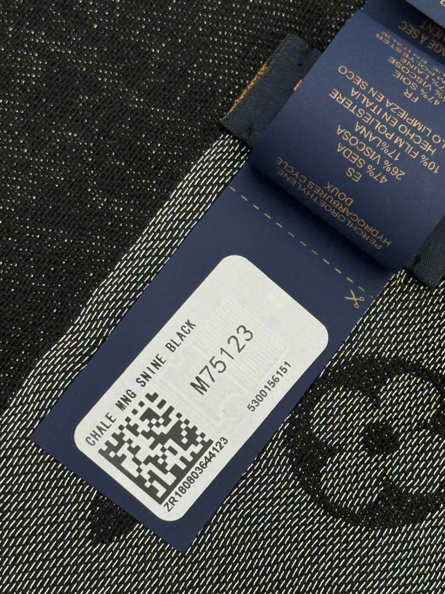 Pre-loved LOUIS VUITTON Black & Silver Monogram Shawl at Reems Closet