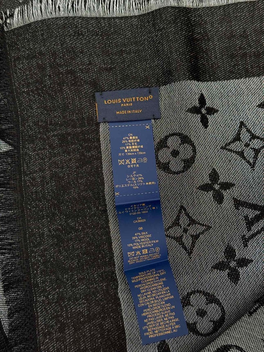 Pre-loved LOUIS VUITTON Black & Silver Monogram Shawl at Reems Closet