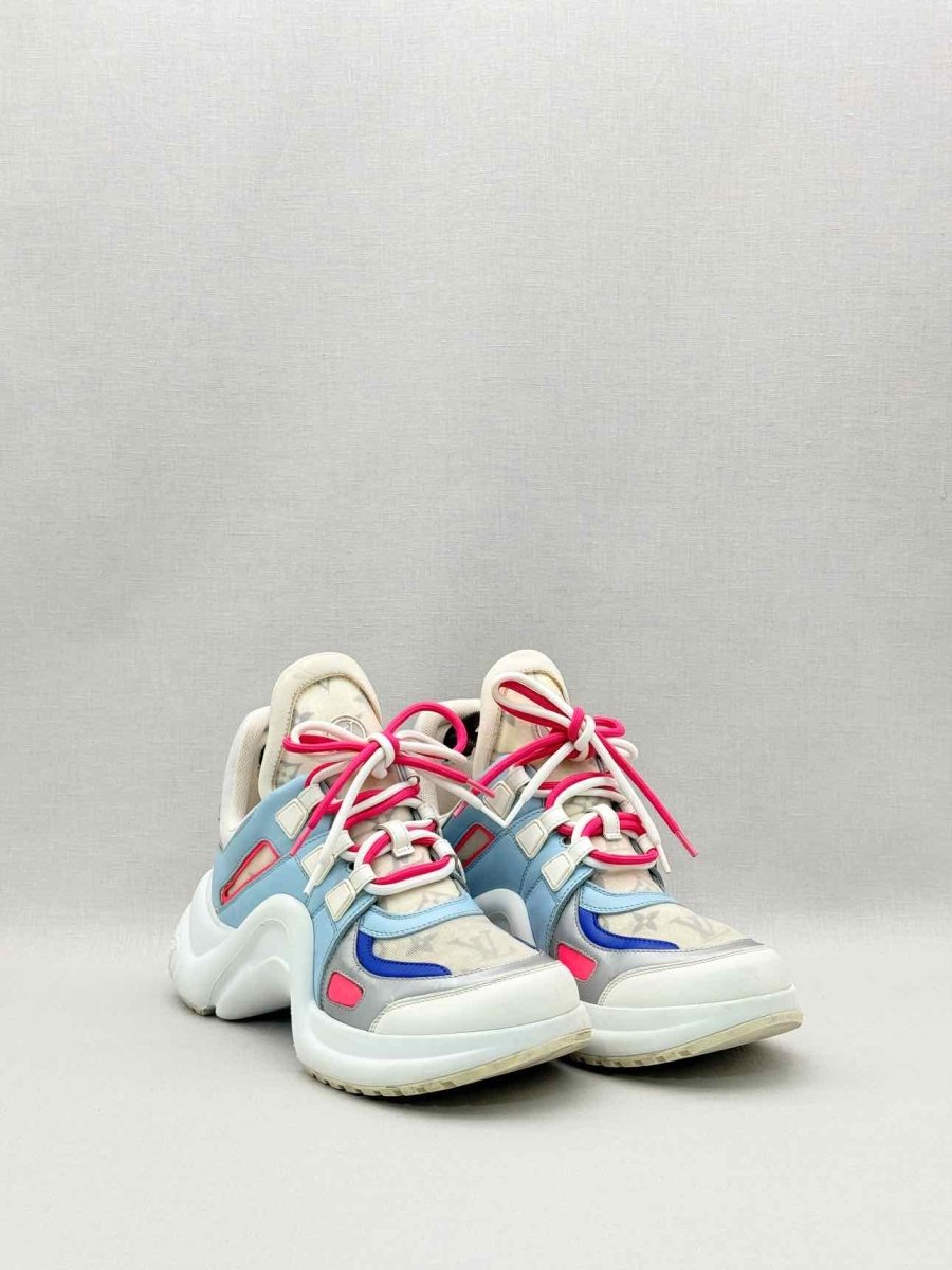 Pre-loved LOUIS VUITTON Blue Multicolor Size EU 38.5 Sneakers at Reems Closet