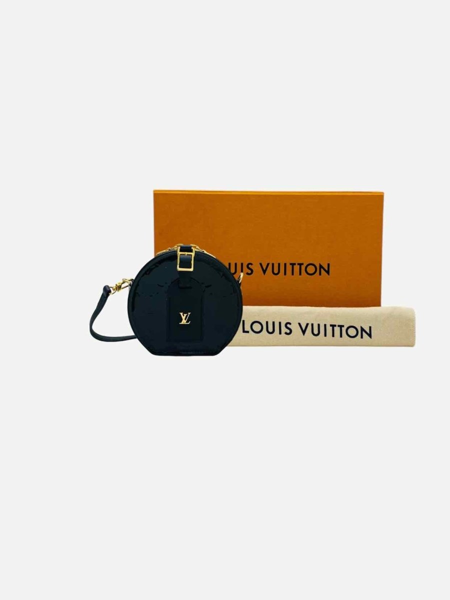 Pre - loved LOUIS VUITTON Boite Chapeau Black Monogram Shoulder Bag at Reems Closet