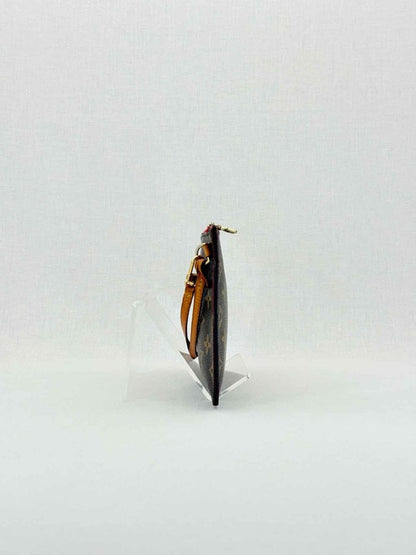 Pre - loved LOUIS VUITTON Brown Monogram Pouch at Reems Closet