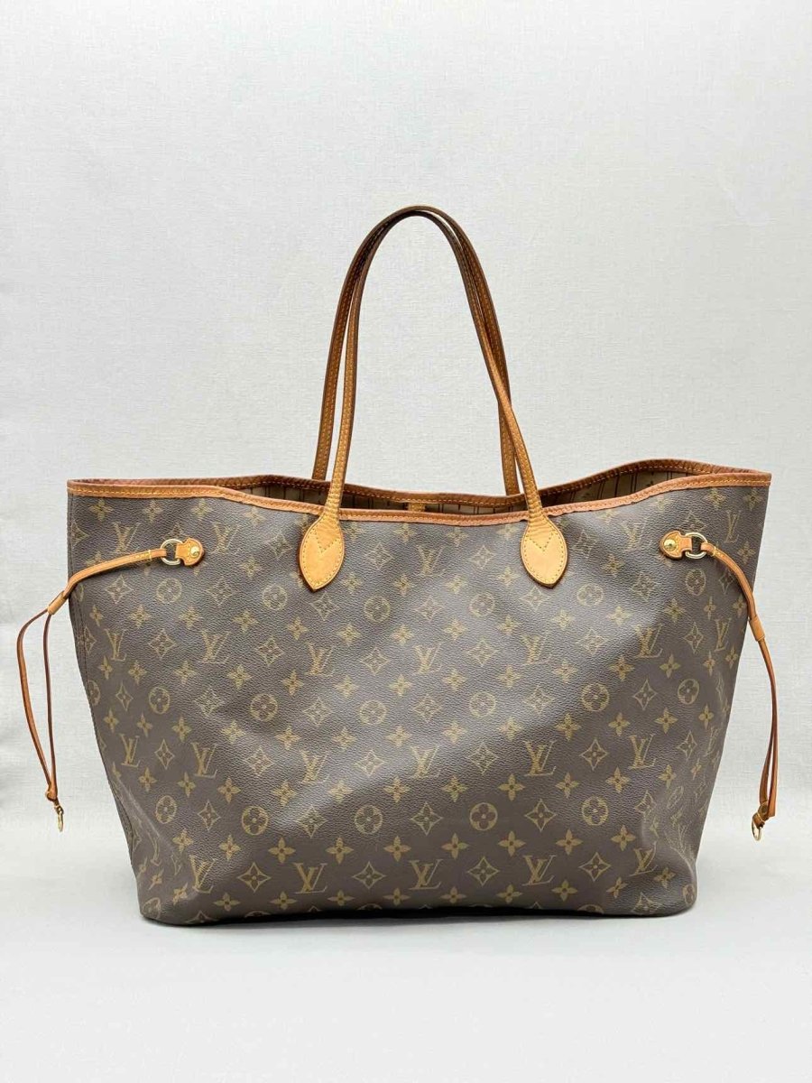 Pre - loved LOUIS VUITTON Brown Monogram Shoulder Bag at Reems Closet