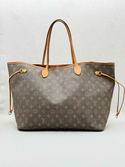 Pre - loved LOUIS VUITTON Brown Monogram Shoulder Bag at Reems Closet
