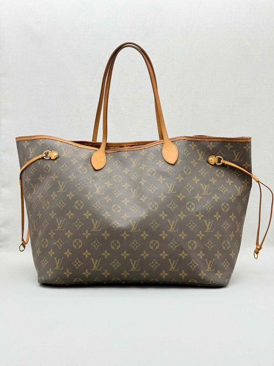 Pre - loved LOUIS VUITTON Brown Monogram Shoulder Bag at Reems Closet