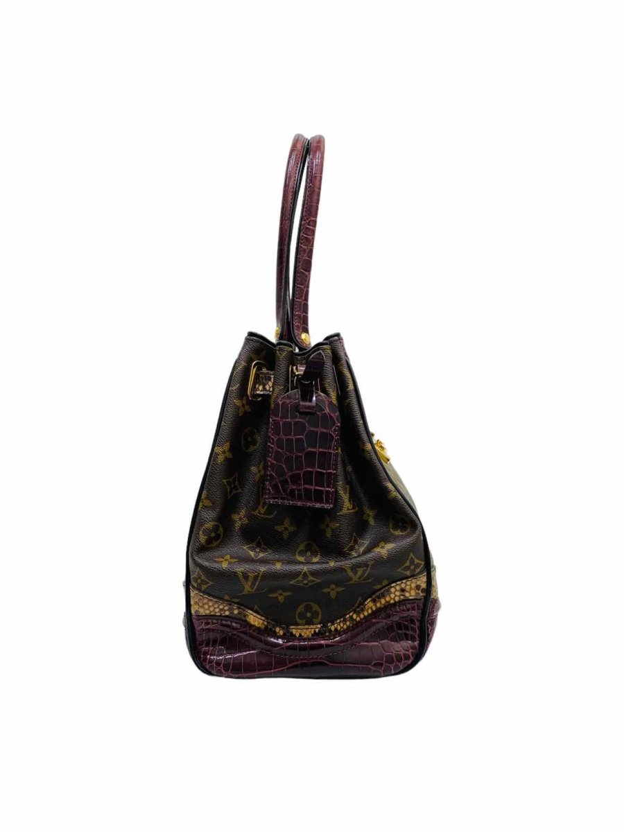 Pre - loved LOUIS VUITTON Brown Tote Bag at Reems Closet