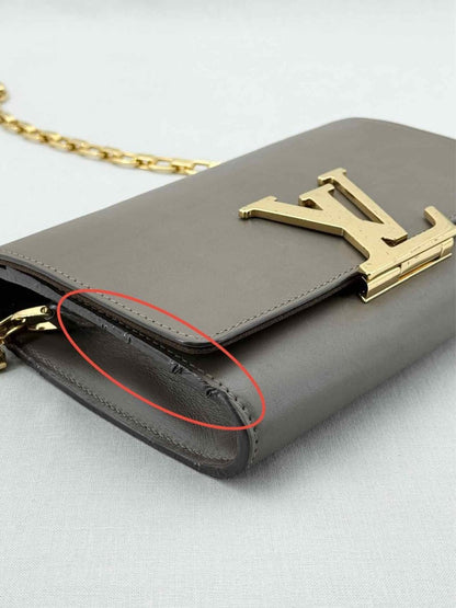Pre - loved LOUIS VUITTON Chain Louise Taupe Clutch at Reems Closet