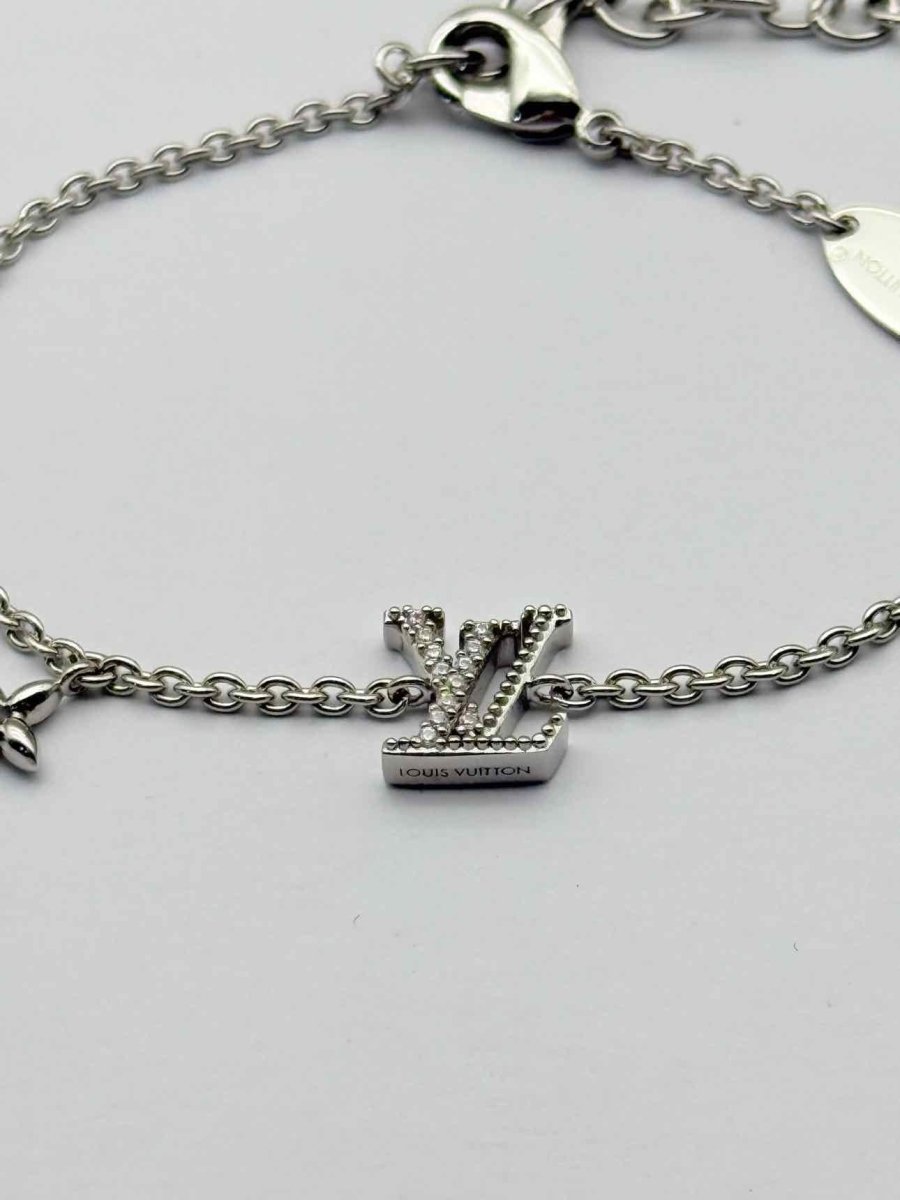 Pre - loved LOUIS VUITTON Fashion Bracelet at Reems Closet