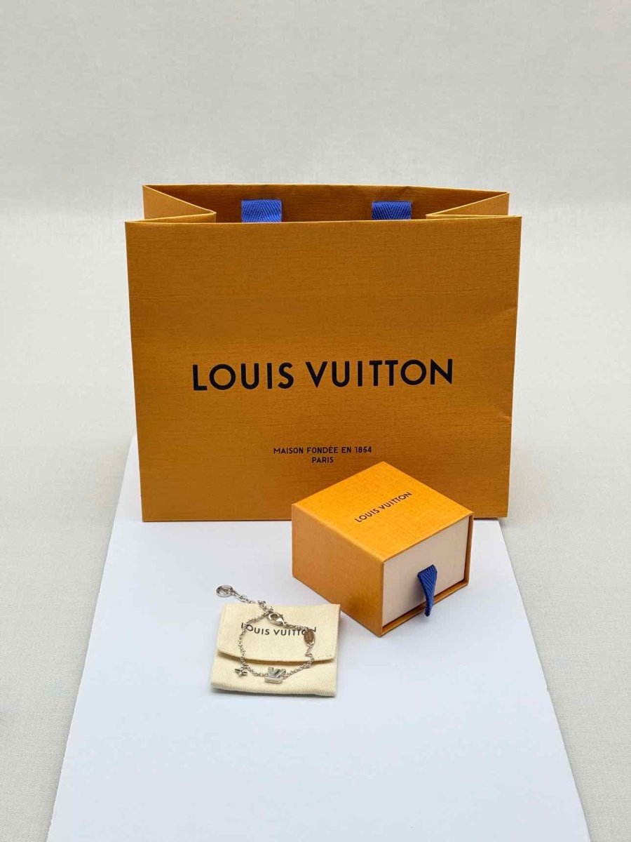 Pre - loved LOUIS VUITTON Fashion Bracelet at Reems Closet
