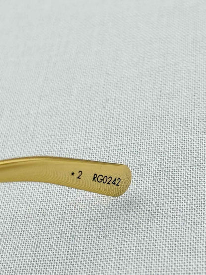 Pre-loved LOUIS VUITTON Gold Sunglasses at Reems Closet