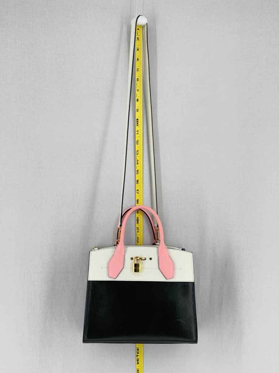 Pre - loved LOUIS VUITTON Green, White & Pink Top Handle at Reems Closet
