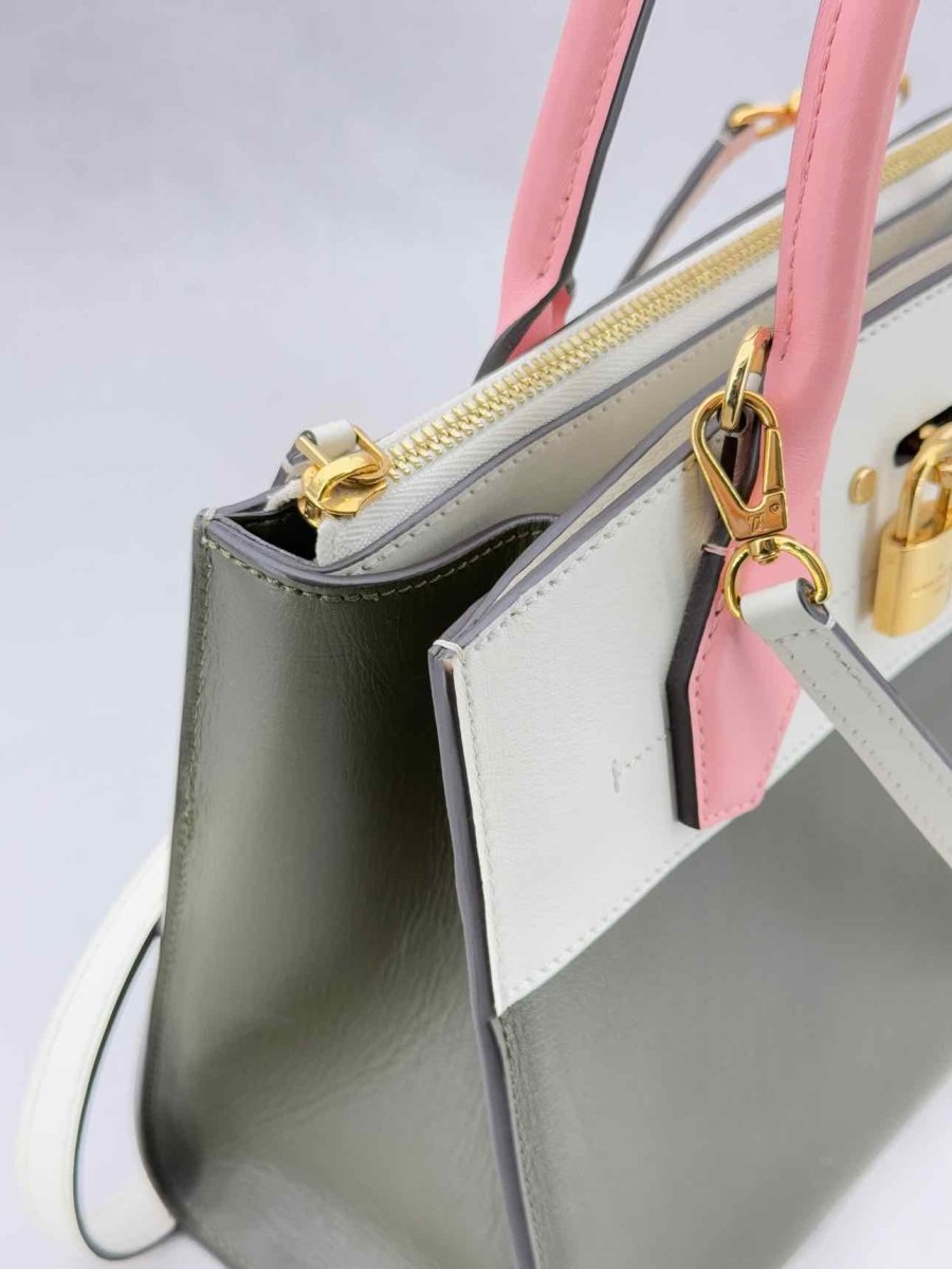 Pre - loved LOUIS VUITTON Green, White & Pink Top Handle at Reems Closet