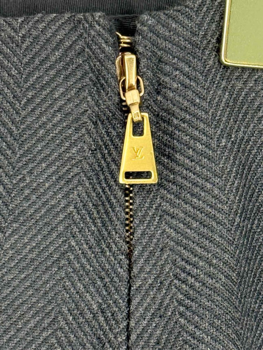 Pre - loved LOUIS VUITTON Grey Herringbone Size US 4 Pencil Skirt at Reems Closet