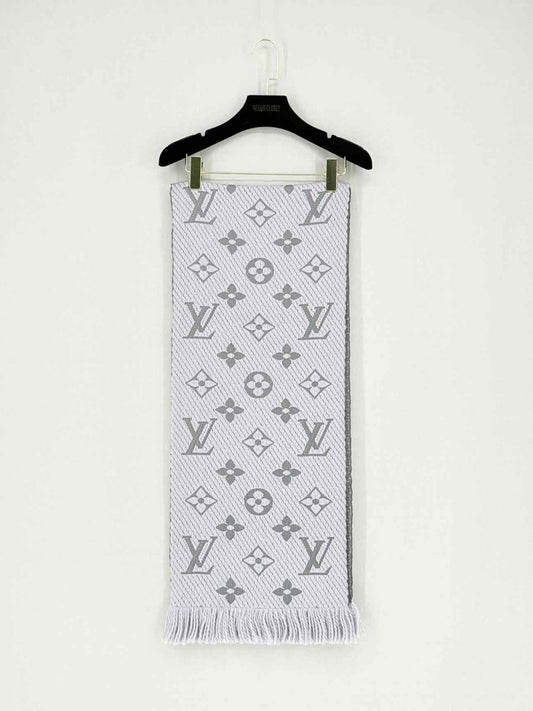 Pre - loved LOUIS VUITTON Grey Logomania Scarf at Reems Closet
