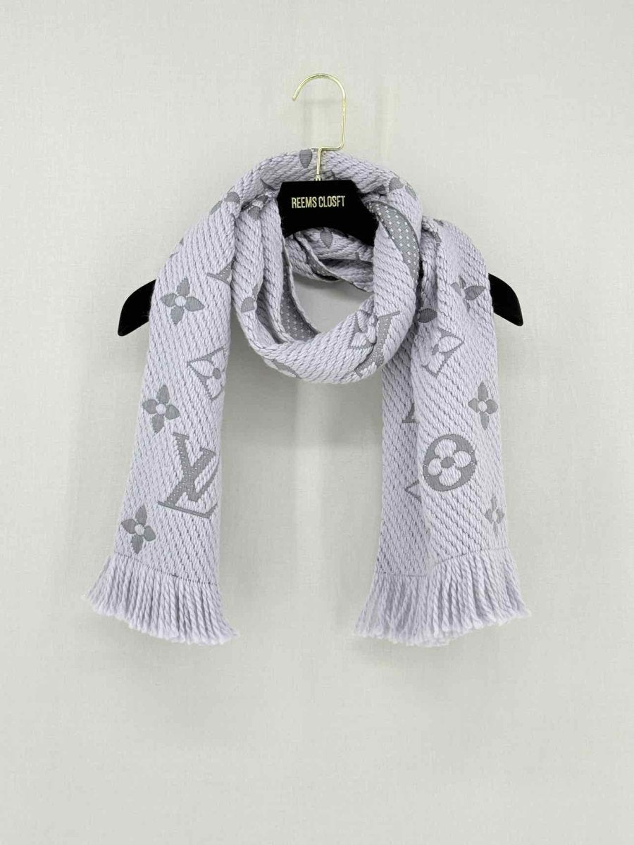 Pre - loved LOUIS VUITTON Grey Monogram Shawl at Reems Closet