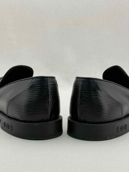 Pre - loved LOUIS VUITTON Kensington Black Size EU 43.5 Loafers at Reems Closet