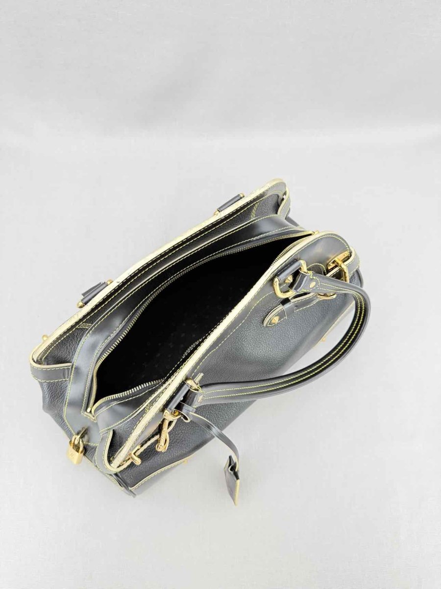 Pre - loved LOUIS VUITTON Le Radieux Black Shoulder Bag at Reems Closet