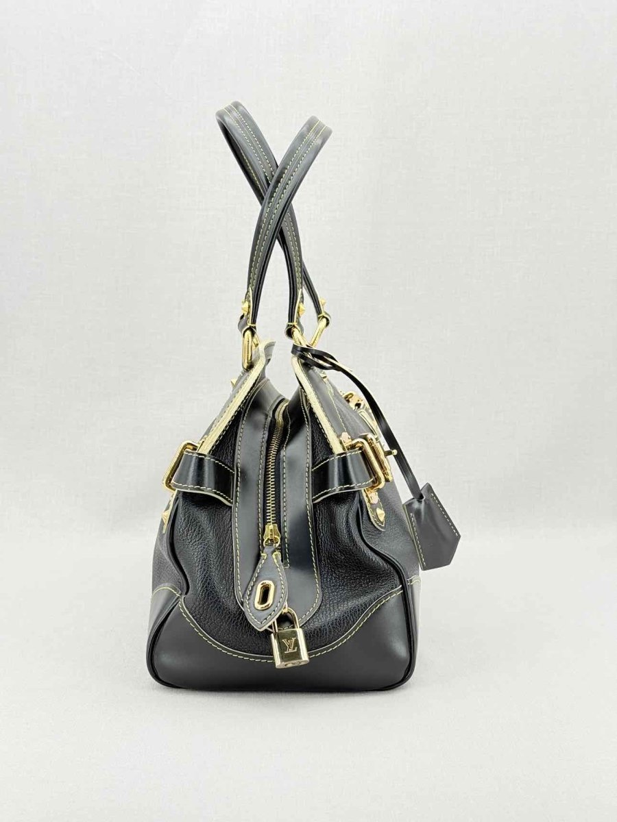 Pre - loved LOUIS VUITTON Le Radieux Black Shoulder Bag at Reems Closet