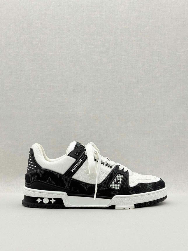 Pre - loved LOUIS VUITTON LV Trainer White/Black Size EU 7 Sneakers at Reems Closet