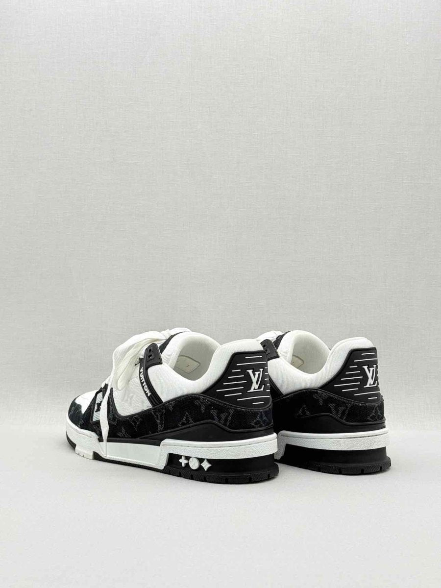 Pre - loved LOUIS VUITTON LV Trainer White/Black Size EU 7 Sneakers at Reems Closet