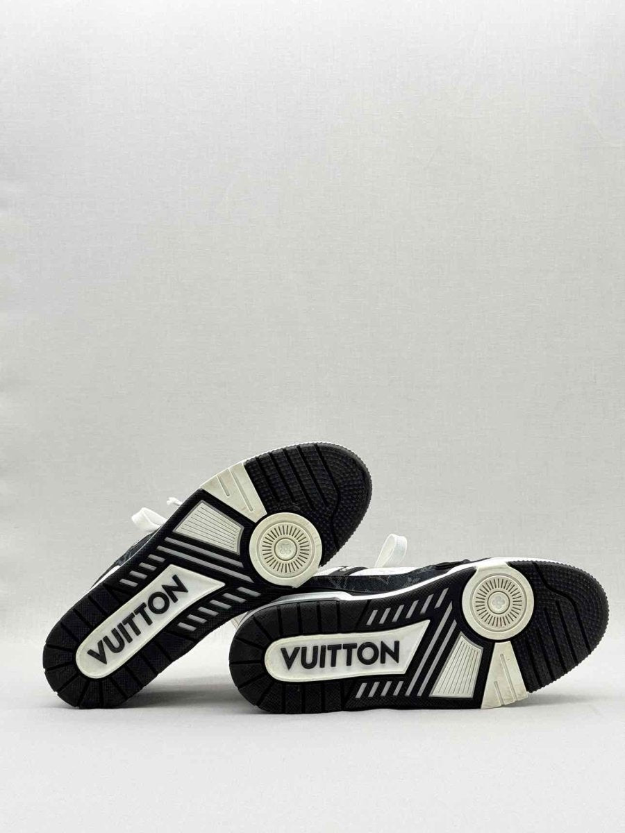 Pre - loved LOUIS VUITTON LV Trainer White/Black Size EU 7 Sneakers at Reems Closet