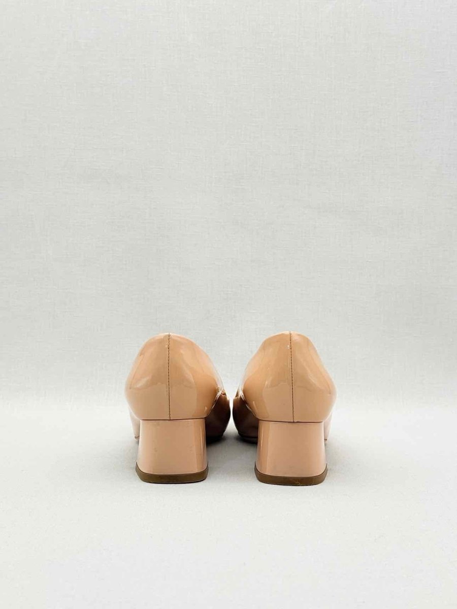 Pre-loved LOUIS VUITTON Madeleine Nude Size EU 35 Pumps at Reems Closet