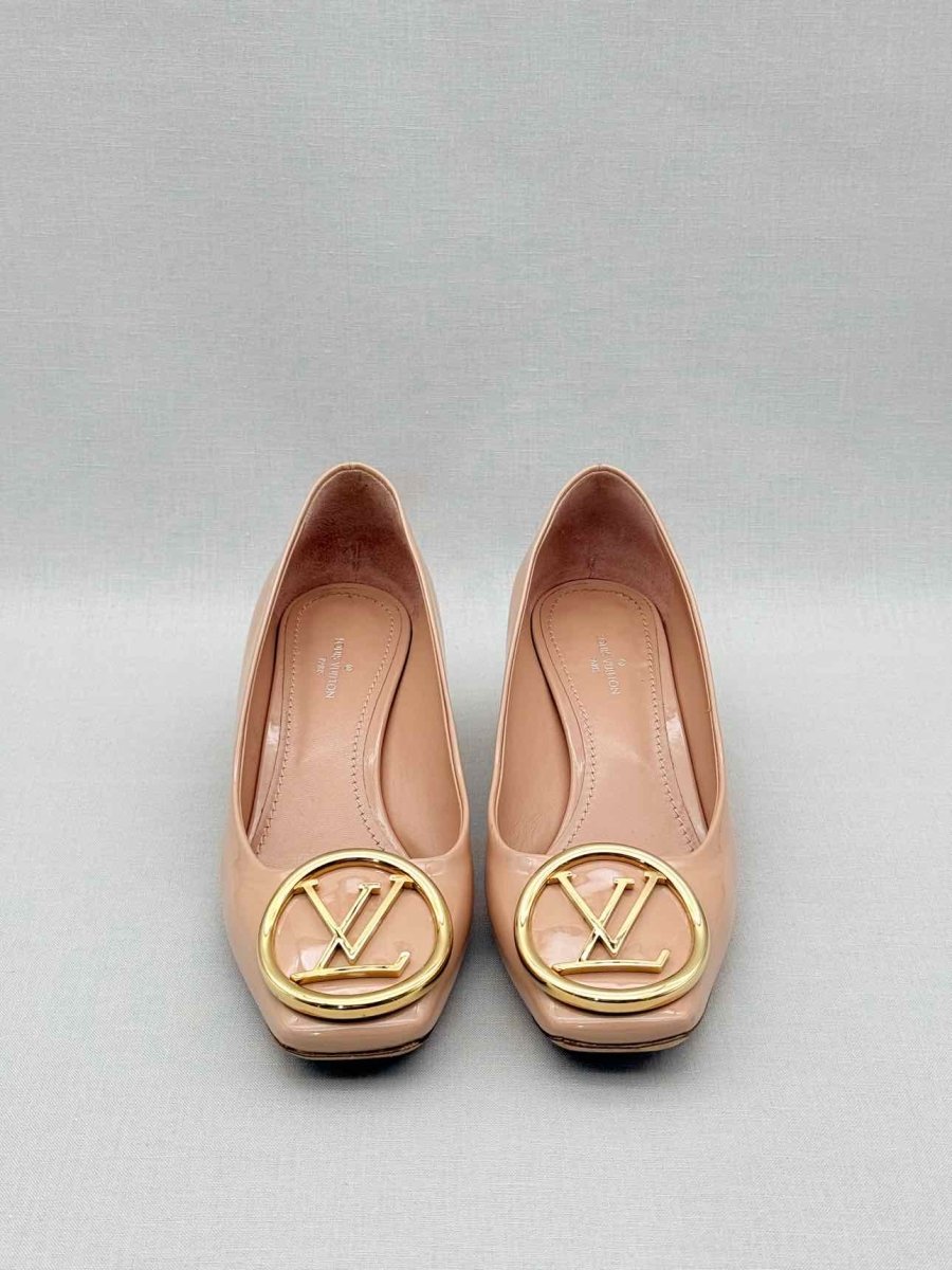 Pre-loved LOUIS VUITTON Madeleine Nude Size EU 35 Pumps at Reems Closet