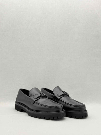 Pre-loved LOUIS VUITTON Major Black Size EU 43 Loafers at Reems Closet