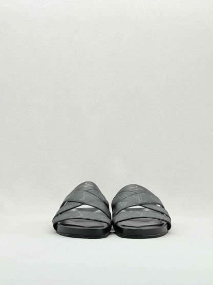 Pre - loved LOUIS VUITTON Mirabeau Black Monogram Size EU 43 Slides at Reems Closet