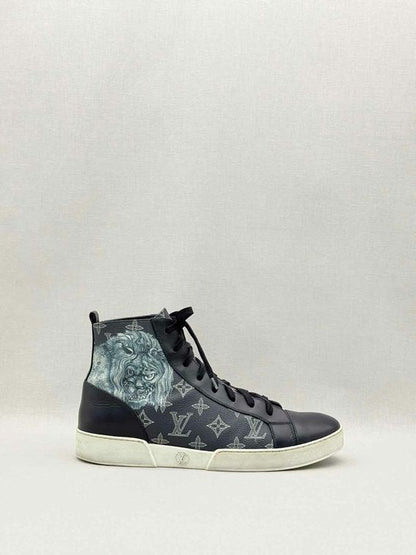 Pre-loved LOUIS VUITTON Navy Blue Monogram Size EU 40.5 Sneakers at Reems Closet