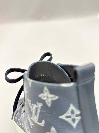 Pre-loved LOUIS VUITTON Navy Blue Monogram Size EU 40.5 Sneakers at Reems Closet