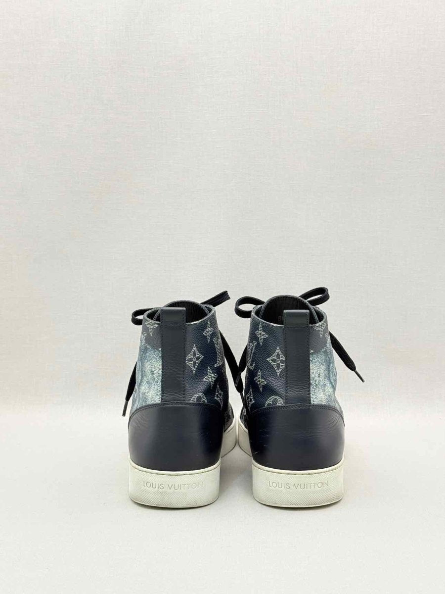 Pre-loved LOUIS VUITTON Navy Blue Monogram Size EU 40.5 Sneakers at Reems Closet