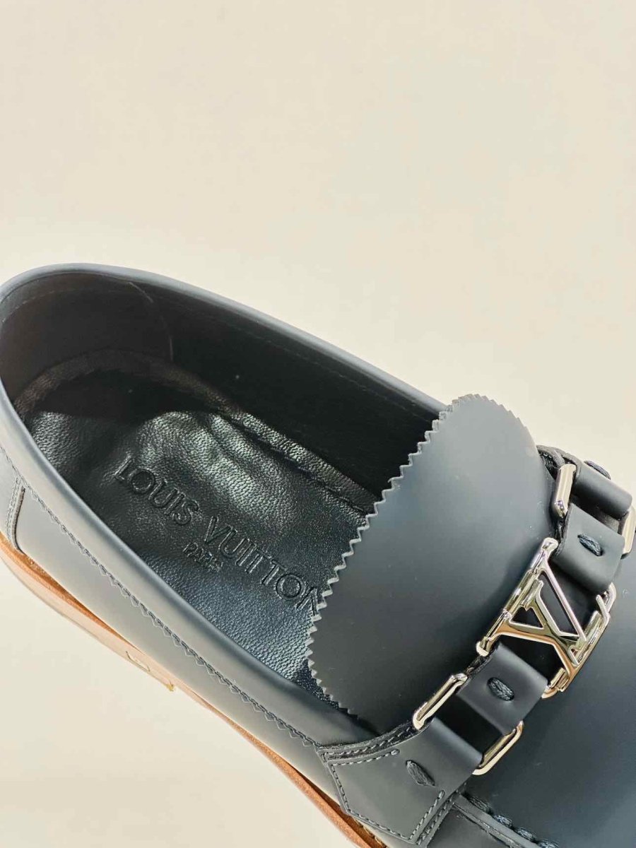 Pre - loved LOUIS VUITTON Navy Blue Size EU 42 Loafers at Reems Closet
