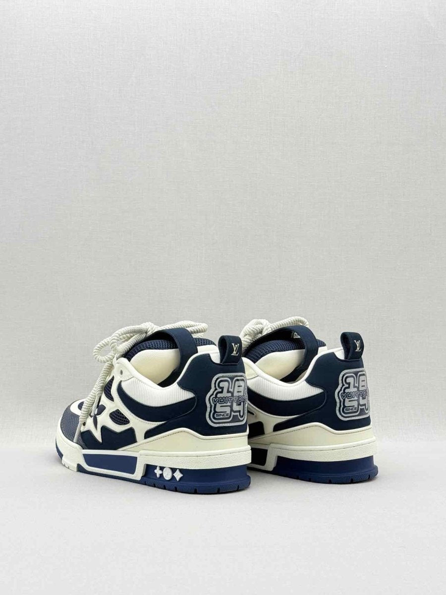 Pre - loved LOUIS VUITTON Navy Blue/Beige Size EU 7 Sneakers at Reems Closet