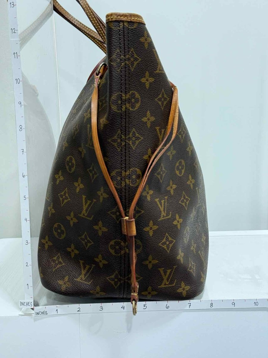 Pre - loved LOUIS VUITTON Neverfull Brown & Beige Monogram Tote Bag at Reems Closet
