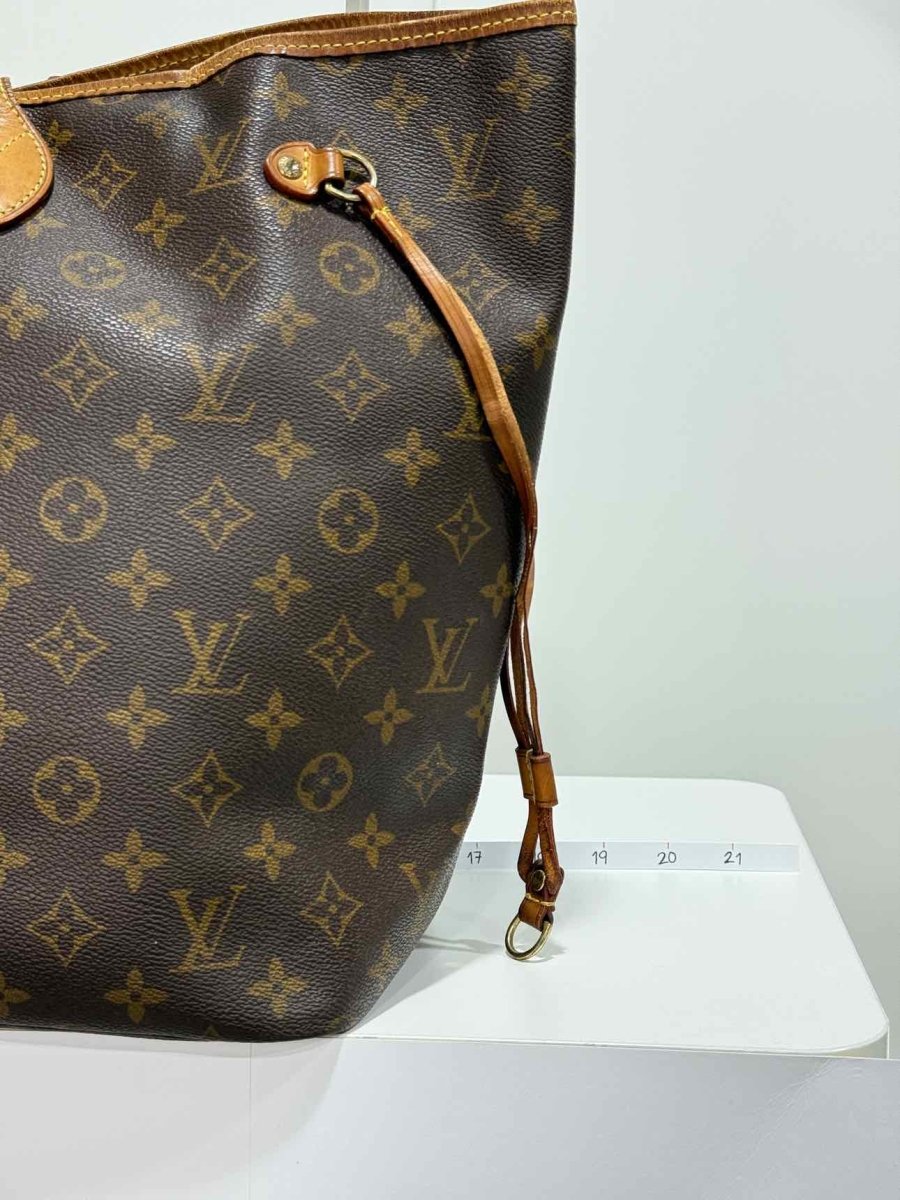 Pre - loved LOUIS VUITTON Neverfull Brown & Beige Monogram Tote Bag at Reems Closet