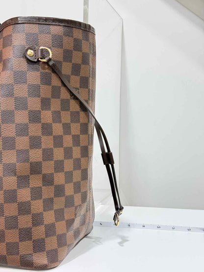 Pre-loved LOUIS VUITTON Neverfull Brown Damier Ebene Tote Bag at Reems Closet