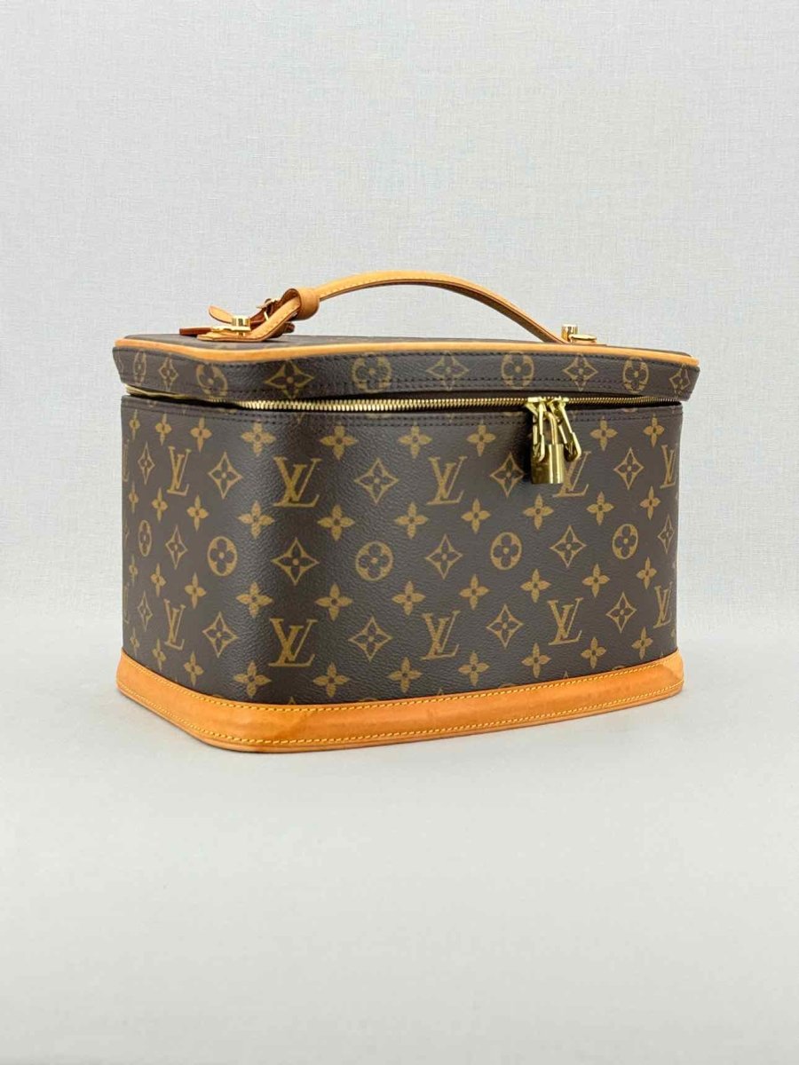 Pre - loved LOUIS VUITTON Nice Brown Monogram Vanity Case at Reems Closet
