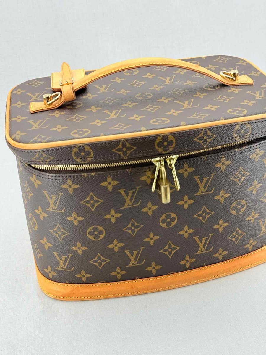 Pre - loved LOUIS VUITTON Nice Brown Monogram Vanity Case at Reems Closet