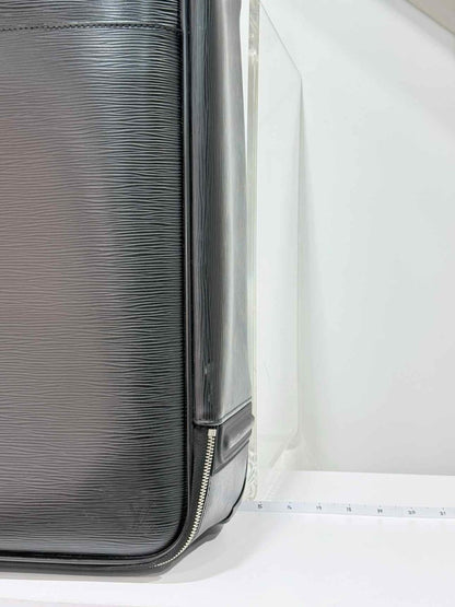 Pre-loved LOUIS VUITTON Pegase Black Rolling Luggage at Reems Closet
