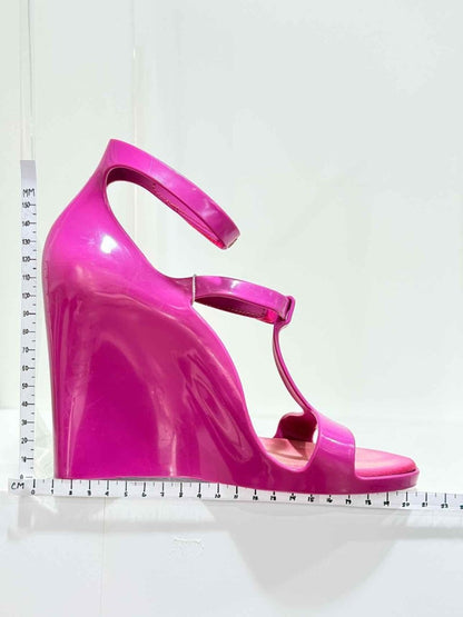 Pre - loved LOUIS VUITTON Pink Size EU 37 Wedges at Reems Closet