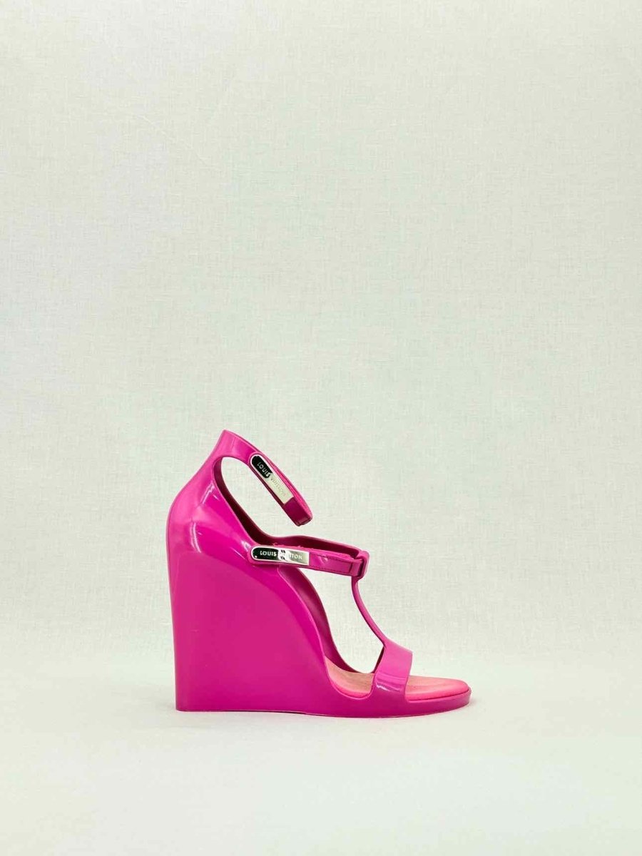 Pre - loved LOUIS VUITTON Pink Size EU 37 Wedges at Reems Closet