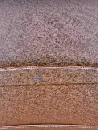 Pre - loved LOUIS VUITTON President Classeur Brown Briefcase at Reems Closet