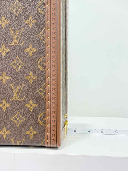 Pre - loved LOUIS VUITTON President Classeur Brown Briefcase at Reems Closet