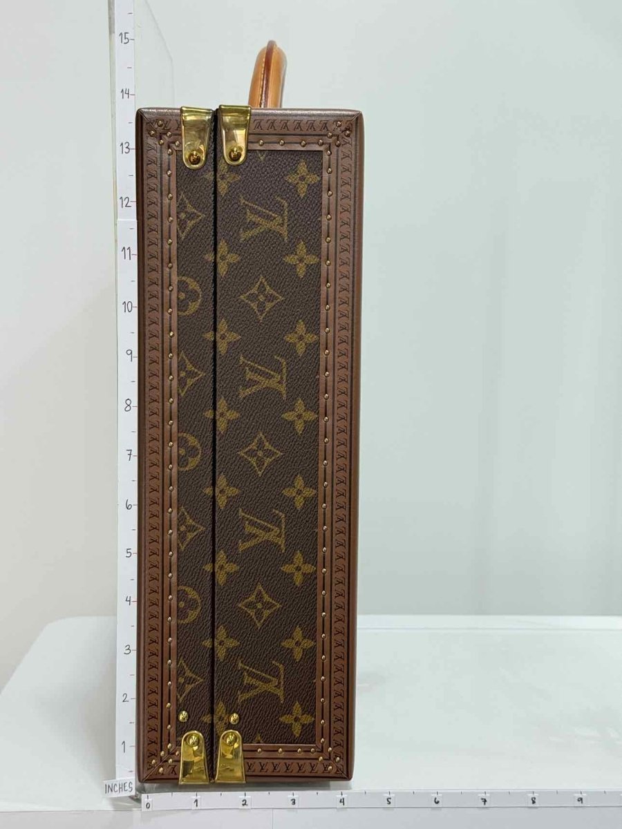 Pre - loved LOUIS VUITTON President Classeur Brown Briefcase at Reems Closet